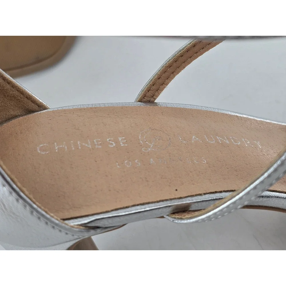 Chinese Laundry Strappy Platform Heels Womens 7.5 Silver Metallic - Excellent